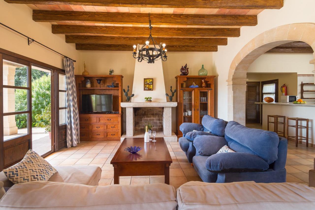 Villa Lagoon Sa Pobla Eksteriør bilde