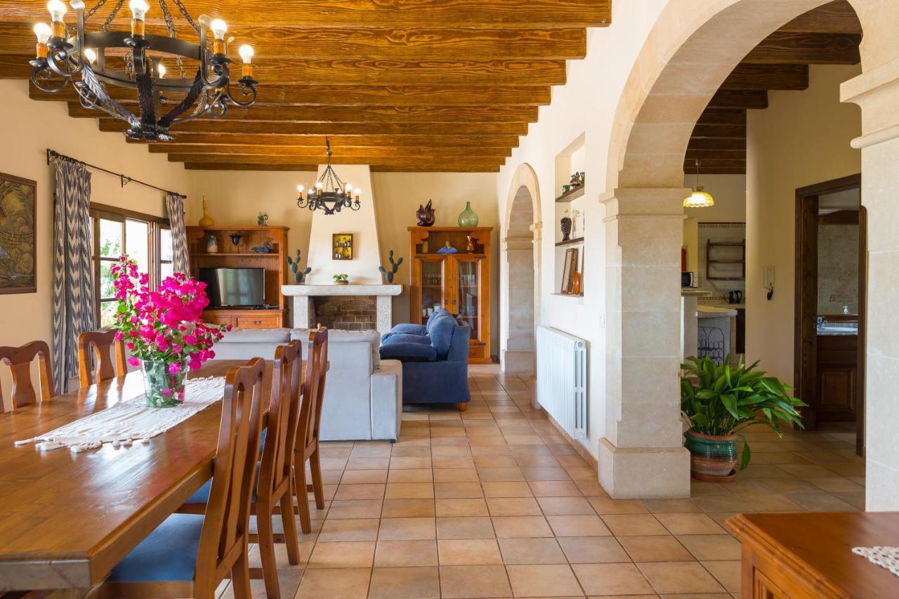 Villa Lagoon Sa Pobla Eksteriør bilde