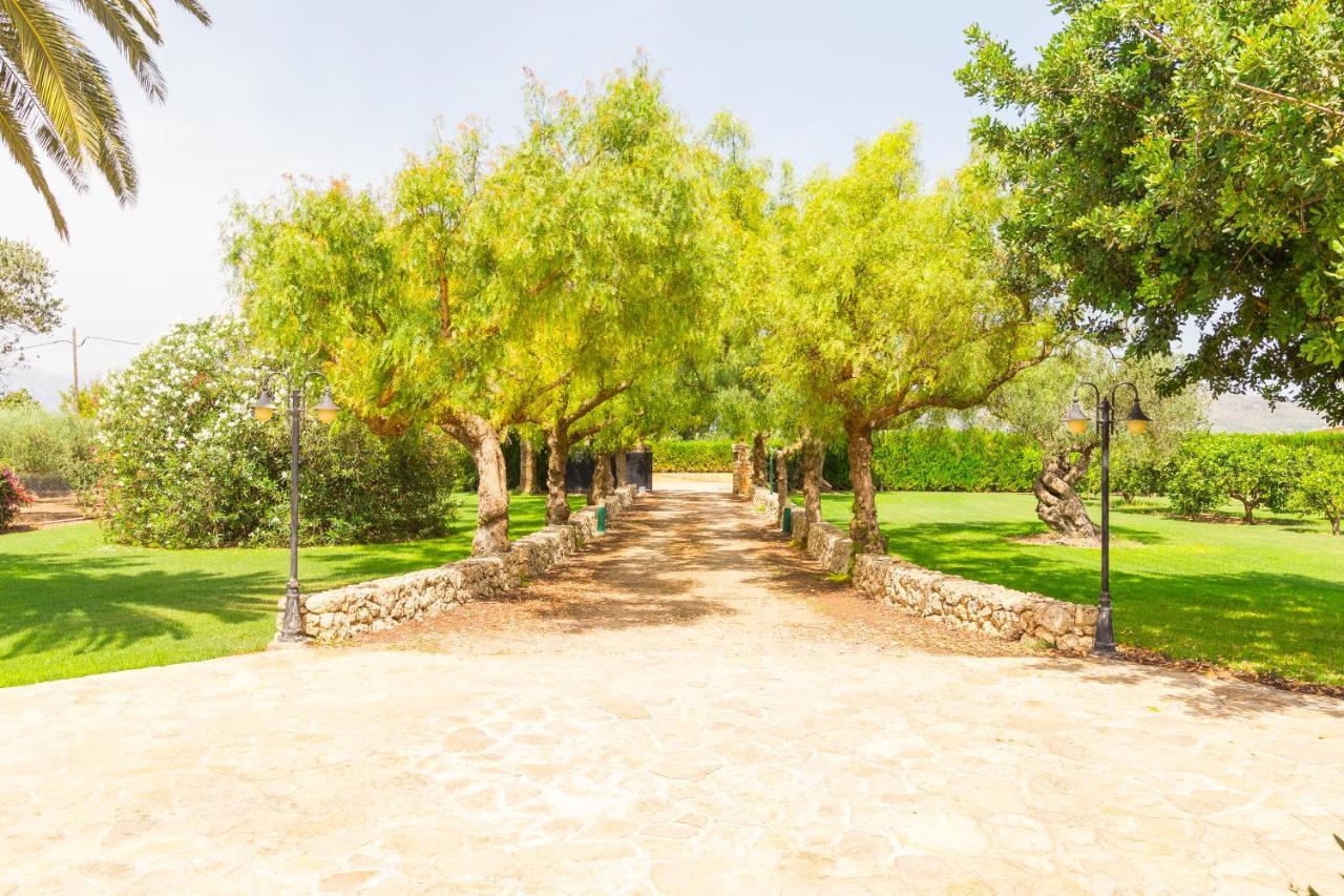 Villa Lagoon Sa Pobla Eksteriør bilde